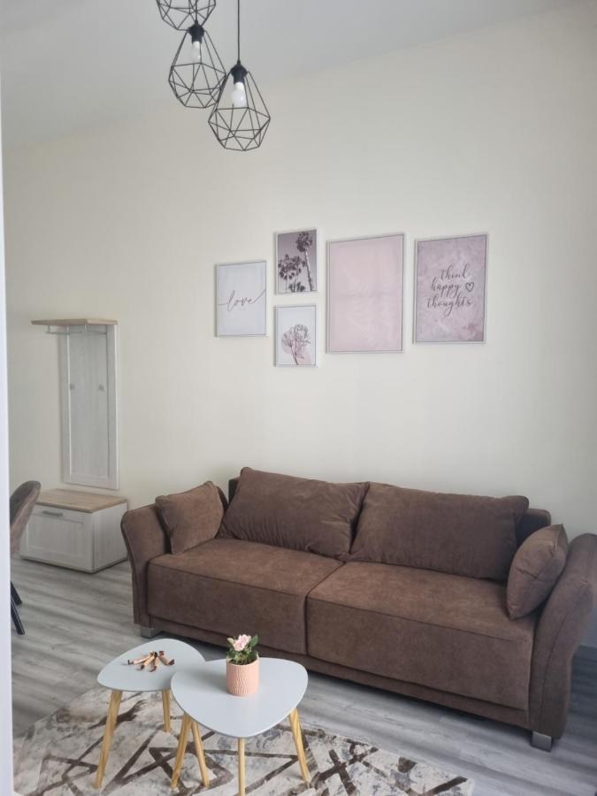 Eden City Home Γκιόρ Εξωτερικό φωτογραφία